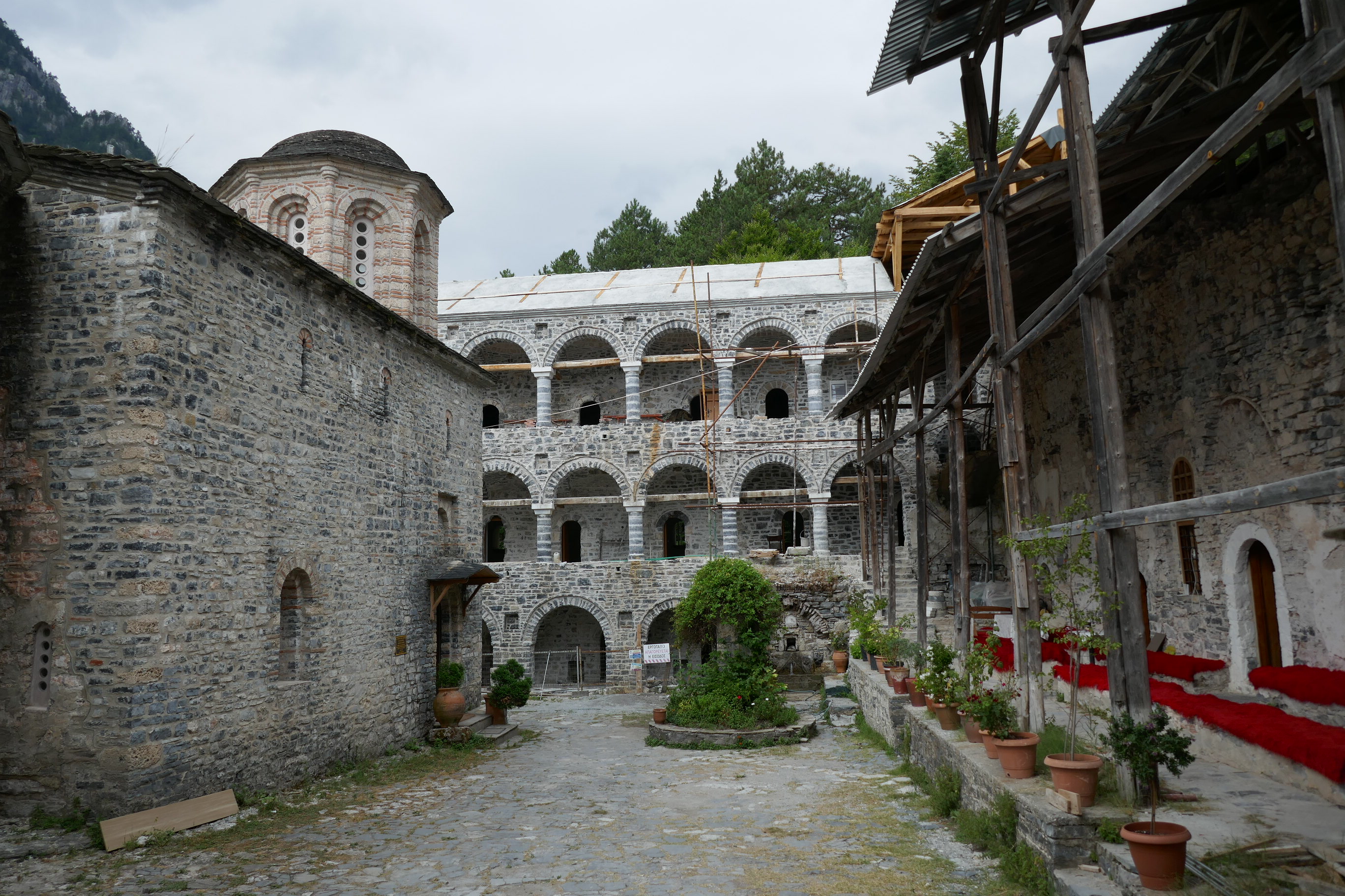 klášter sv Dionýsia